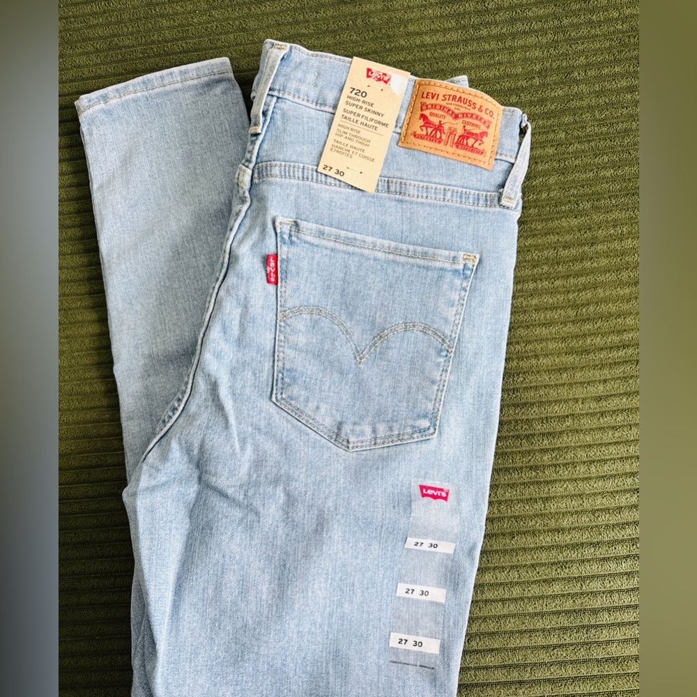 BRAND NEW WITH TAGS — Levi’s 720 High-Rise Super Skinny Jeans (Size 27) - Picture 8 of 10